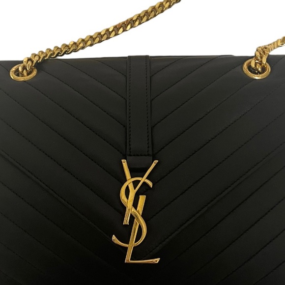 YSL Monogram Matelassé Envelope Chain Bag, Medium.  - Picture 2 of 11